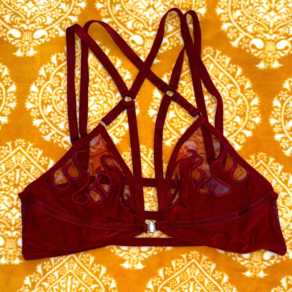 Thistle and Spire Fiery Burgundy Red Strappy Bralette - S